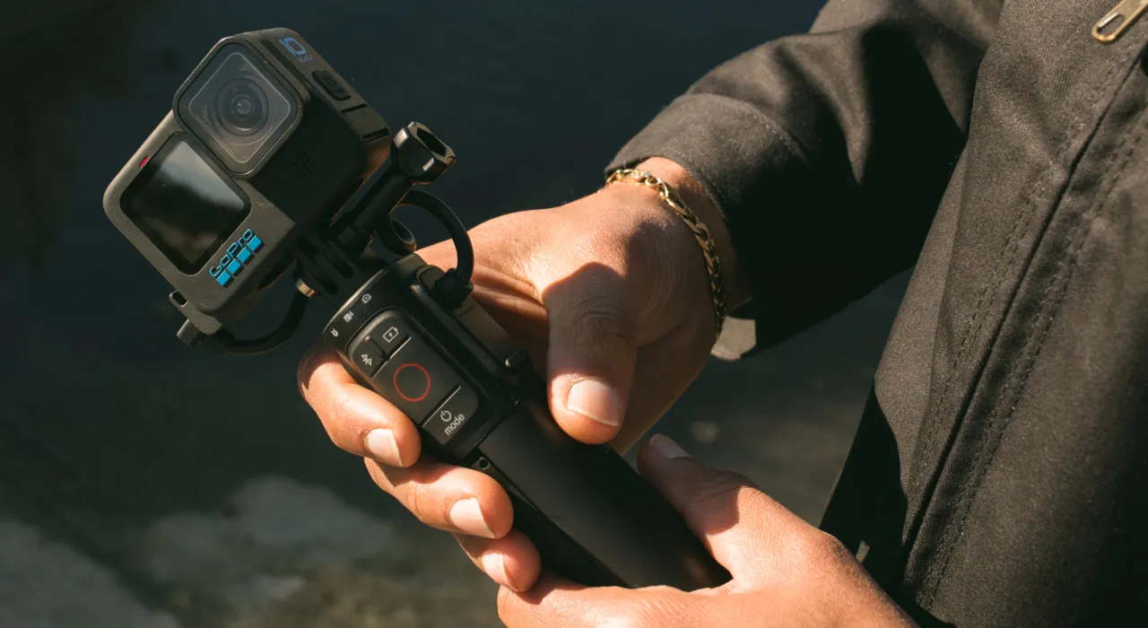 GoPro Volta aku ja puldiga käsistatiiv/kolmjalg
