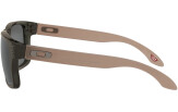 Päikeseprillid OAKLEY Holbrook XS Translucent Grey Smoke Prizm Black Polarized