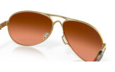 Päikeseprillid OAKLEY Feedback Роlіѕhеd Gоld Рrіzm Вrоwn Grаdіеnt