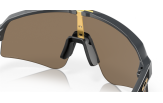 Päikeseprillid OAKLEY Sutro Lite Sweep Matte Carbon Prizm 24k