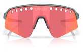 Päikeseprillid OAKLEY Sutro Lite Sweep Matte Silver/Blue Colorshift Prizm Trail Torch