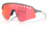 Päikeseprillid OAKLEY Sutro Lite Sweep Matte Silver/Blue Colorshift Prizm Trail Torch