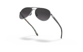 Päikeseprillid OAKLEY Tie Breaker Polished Chrome Prizm Grey Gradient