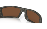 Päikeseprillid OAKLEY Gascan Matte Olive Camo Prizm Tungsten Polarized