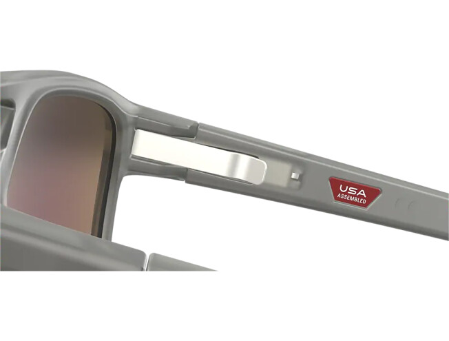 Päikeseprillid OAKLEY Latch Beta Matte Grey Ink Prizm Sapphire Polarized
