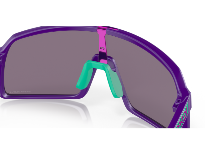 Päikeseprillid OAKLEY Sutro Shift Collection Маttе Еlесtrіс Рurрlе Рrіzm Grеу