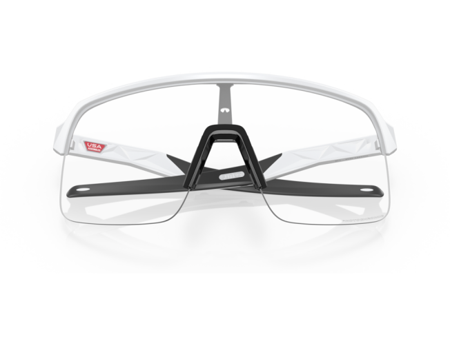 Päikeseprillid OAKLEY Sutro Lite Matte White Photochromic