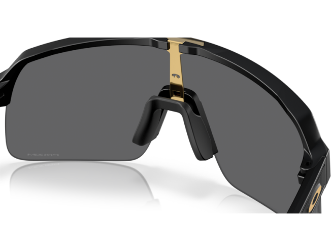 Päikeseprillid OAKLEY Sutro Lite Matte Black v2 Prizm Black