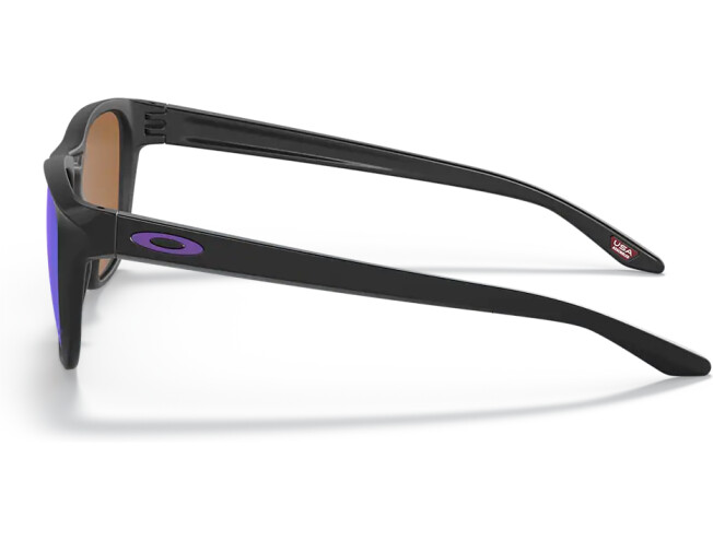 Päikeseprillid OAKLEY Manorburn Matte Black Prizm Violet