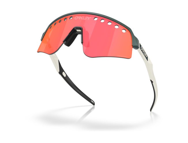 Päikeseprillid OAKLEY Sutro Lite Sweep Matte Silver/Blue Colorshift Prizm Trail Torch