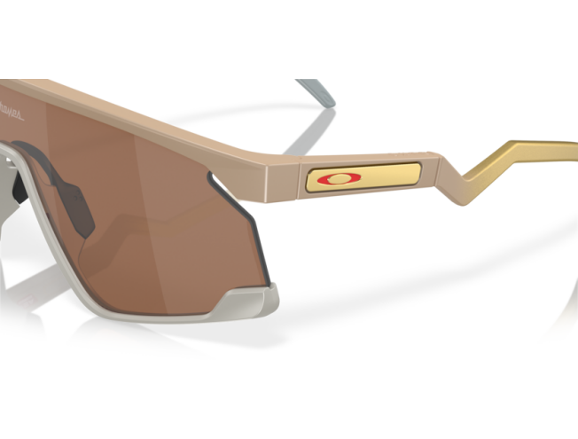 Päikeseprillid OAKLEY BXTR PM Matte Terrain Tan Prizm Tungsten